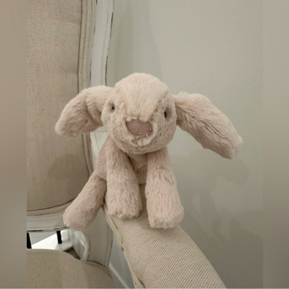 Jellycat Tiny Smudge Rabbit NWT Authentic Rare - Picture 4 of 12